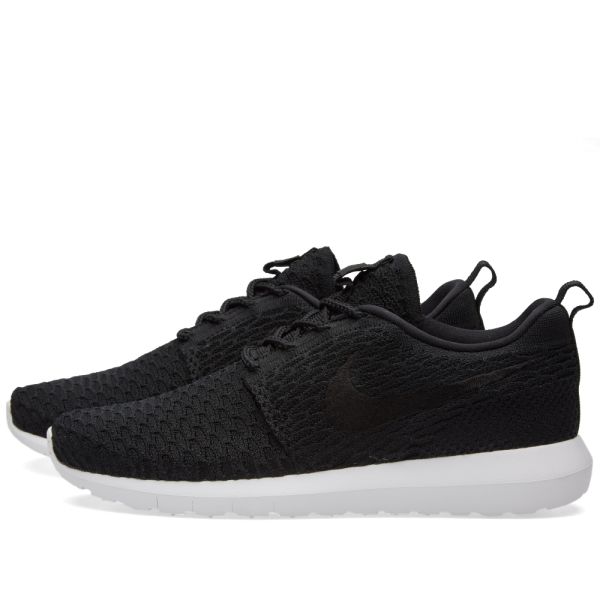 nike roshe nm flyknit black