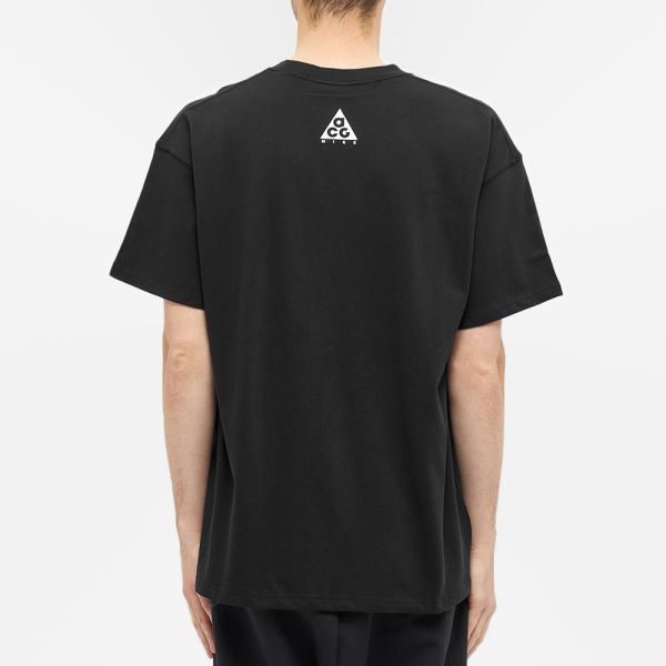 nike acg gradient tee