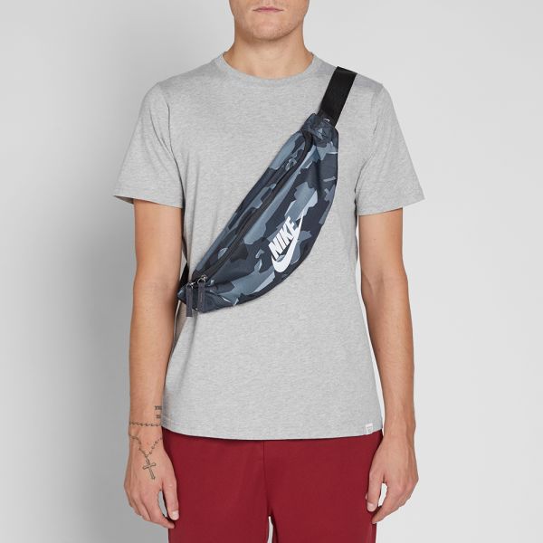 nike heritage hip pack camo