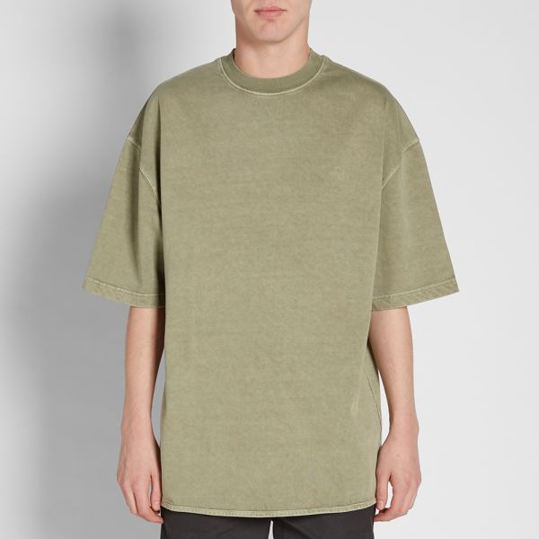 yeezy season 3 tee