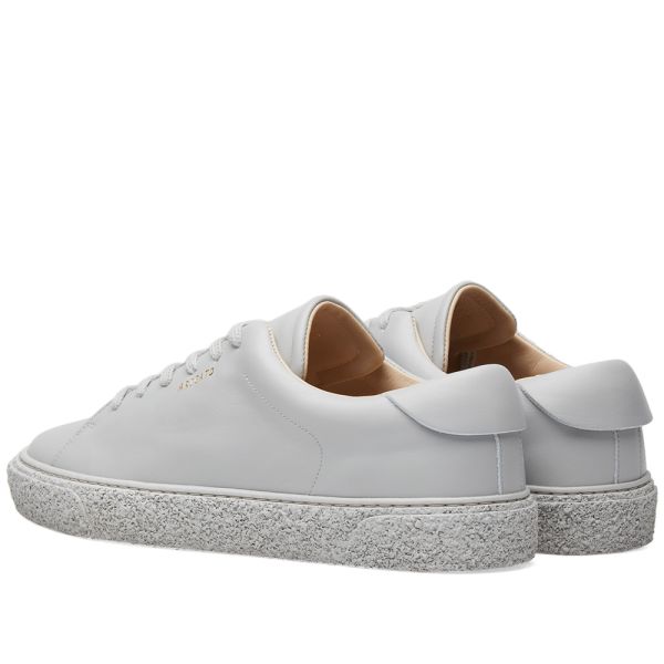 axel arigato tennis sneaker