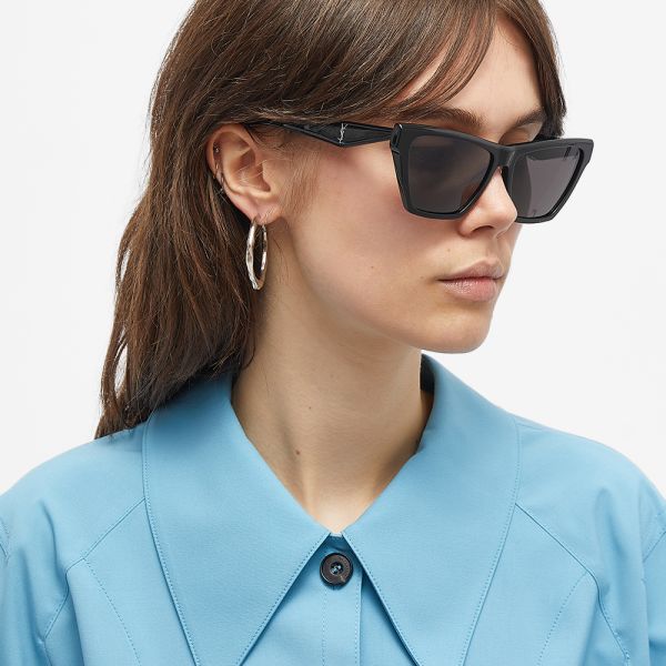 gucci sunglasses on face