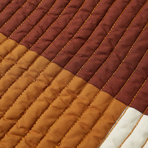 ferm LIVING Shay Patchwork Quilt Blanket Mustard END. (US)