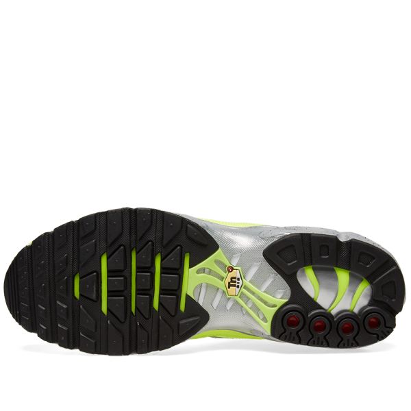 nike air max plus premium volt