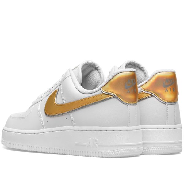nike air force 1 07 metallic gold