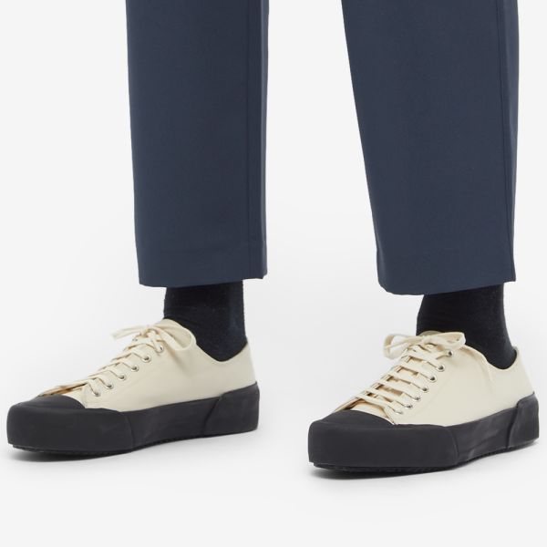 Canvas low top sneakers Clearance