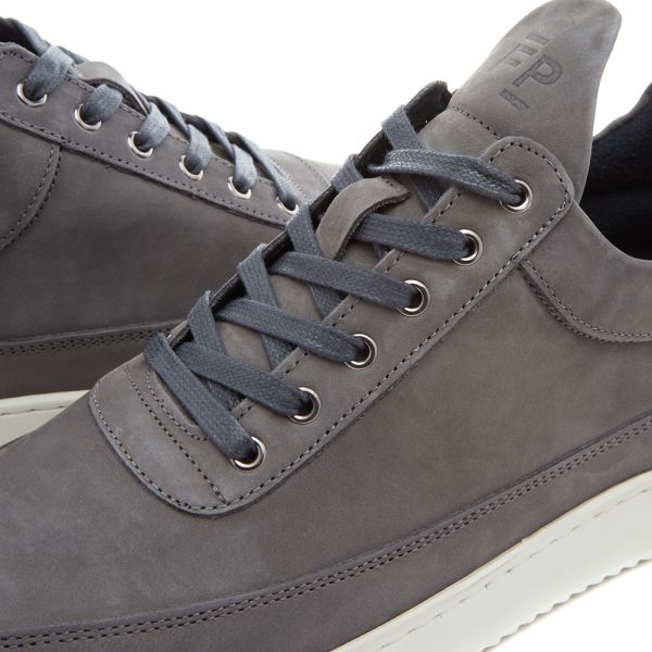 Filling pieces low top ripple nubuck shark Clearance