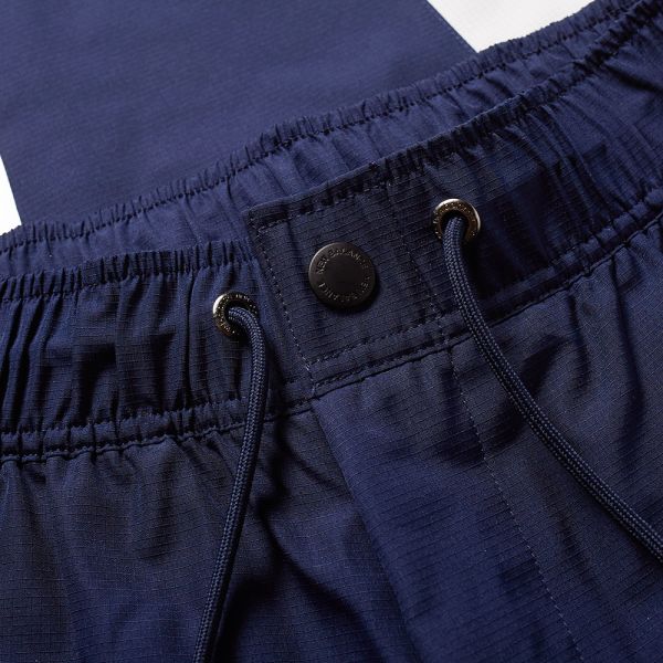 nb athletics windbreaker pant