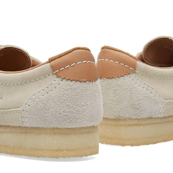 clarks torcourt white