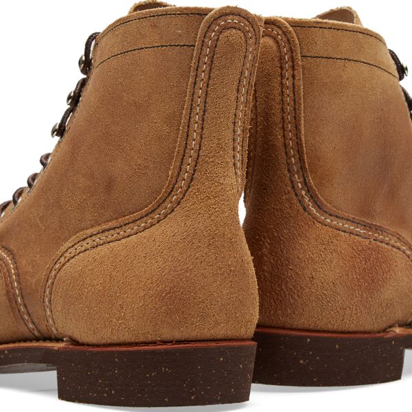 ecco boots vs redwing