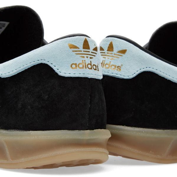 black and blue hamburgs