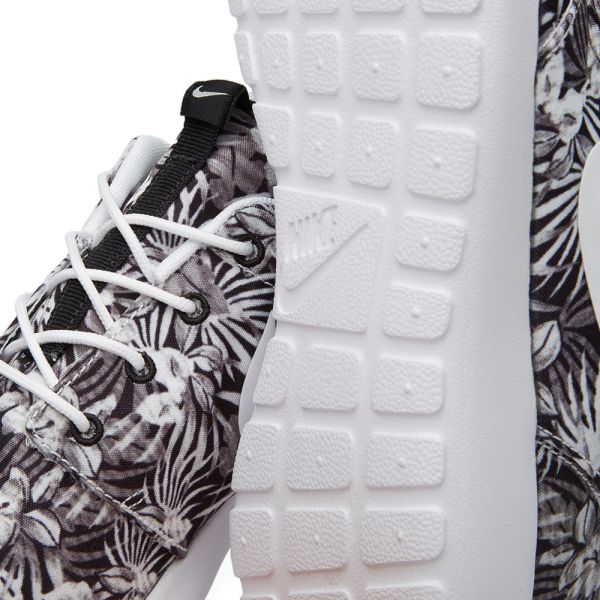 nike roshe one print premium