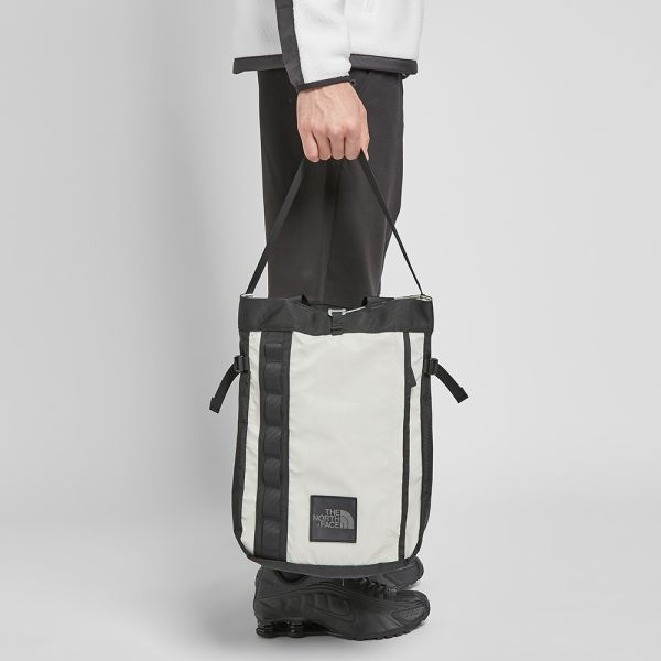the north face base camp tote bag in black
