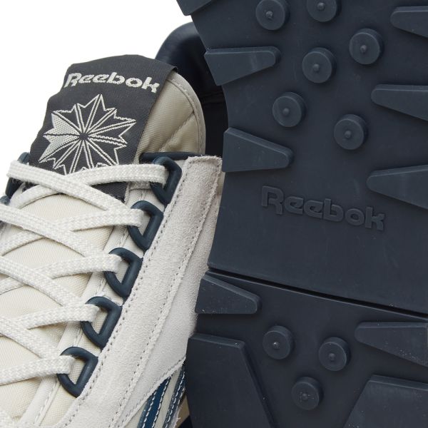 reebok aztec 2016
