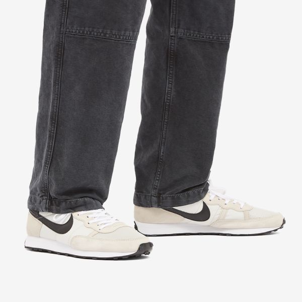 Nike challenger og on feet clearance