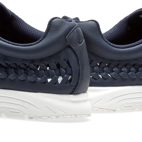 nike mayfly woven size 6