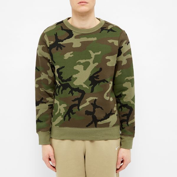 Nike camo crewneck sweatshirt clearance