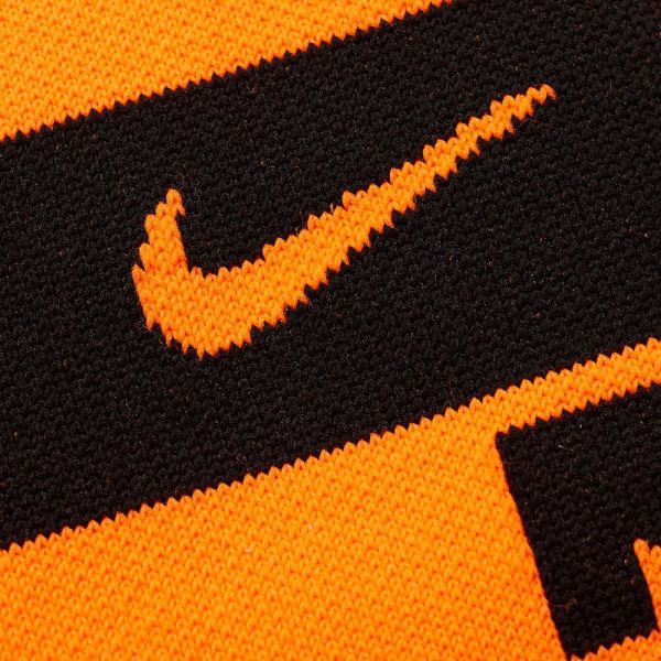 nikelab off white socks