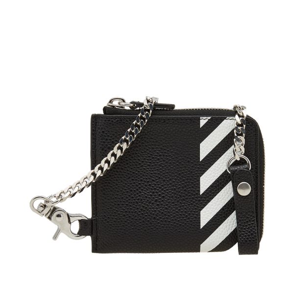 black wristlet purse