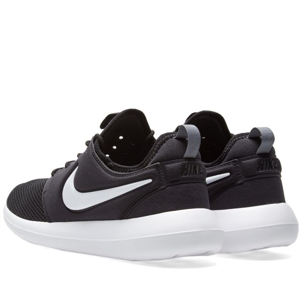 roshe 2 all black
