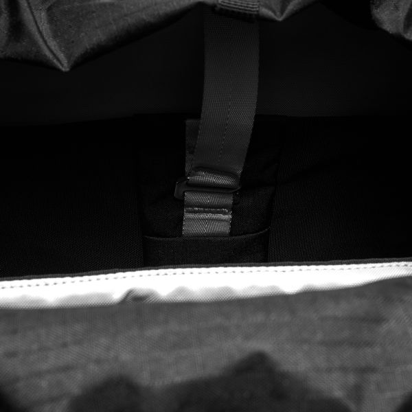 arc teryx arro 20 bucket bag