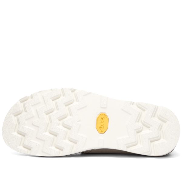 neighborhood clarks desert trek