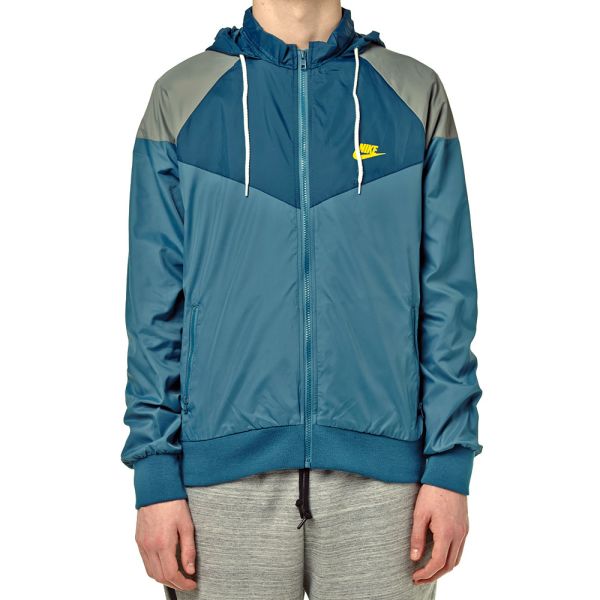nike heritage windrunner
