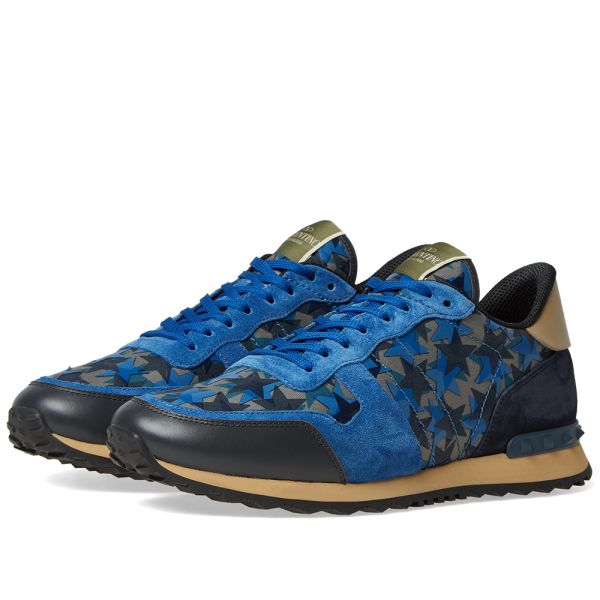 valentino camo star sneakers