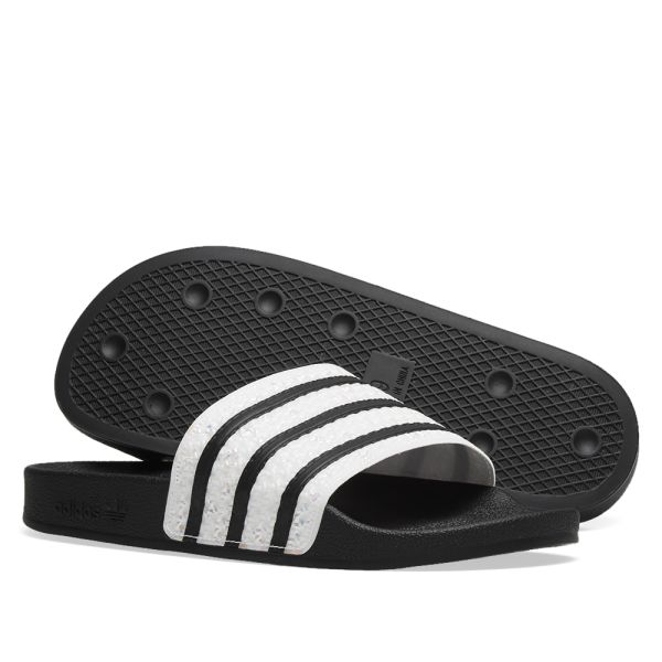 adidas adilette core black