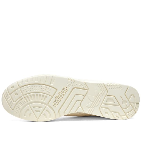 adidas ar trainer off white