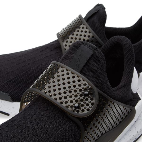nike sock dart leather