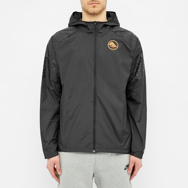 Nike essential ekiden clearance