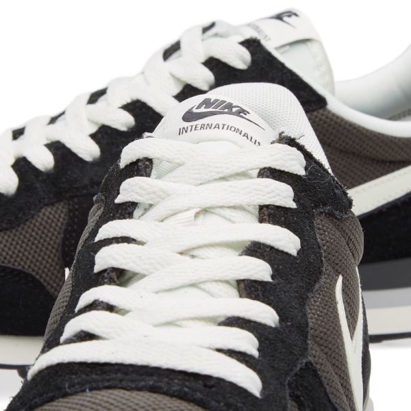 nike internationalist deep pewter