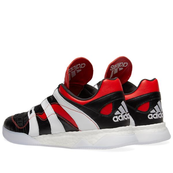 white adidas predator accelerator
