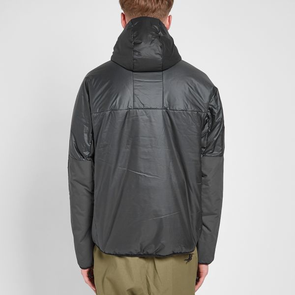 nike acg synthetic fill jacket