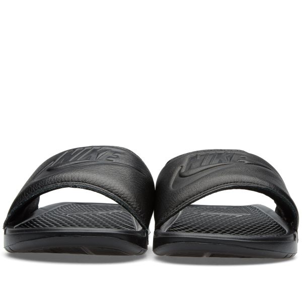 nike benassi triple black