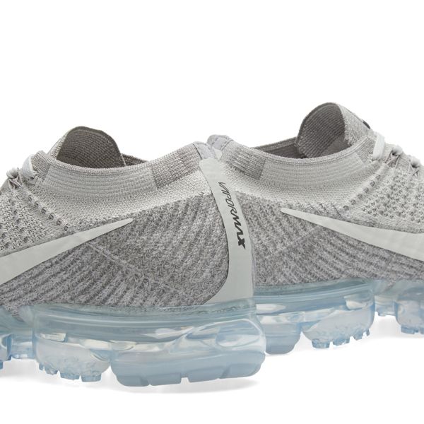 pale grey vapormax