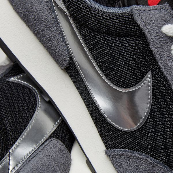 daybreak metallic silver