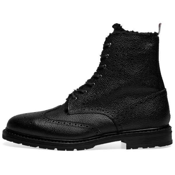 black wingtip boot