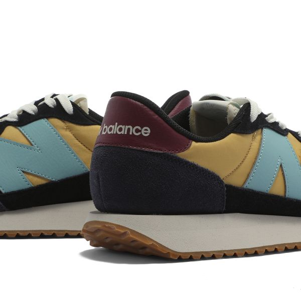 New Balance MS237HG1 Outer Space | END.