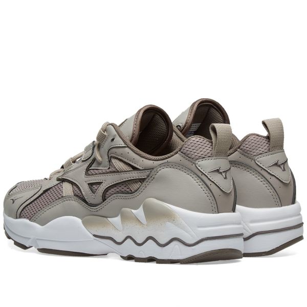 mizuno wave ascend 1 online