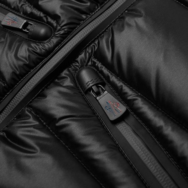 moncler grenoble mouthe