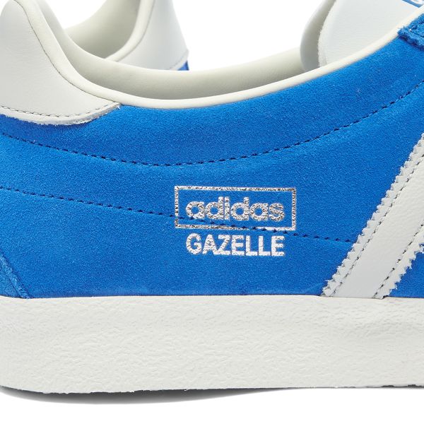 adidas gazelle off white