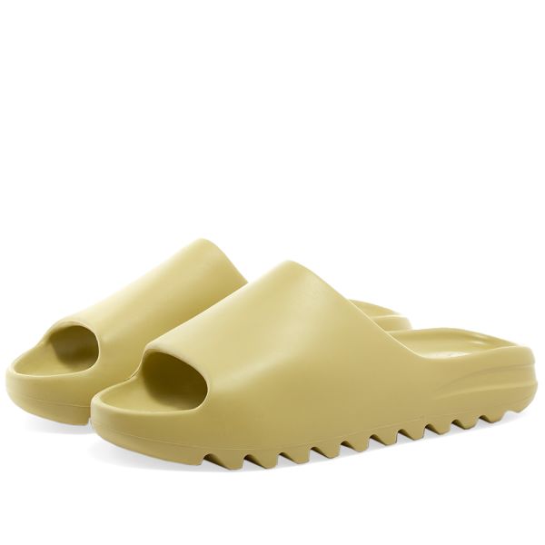 Adidas Yeezy Slides Sandals come in 4 colors